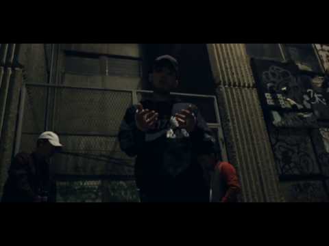 B White - FAME   [ VIDEOCLIP ]