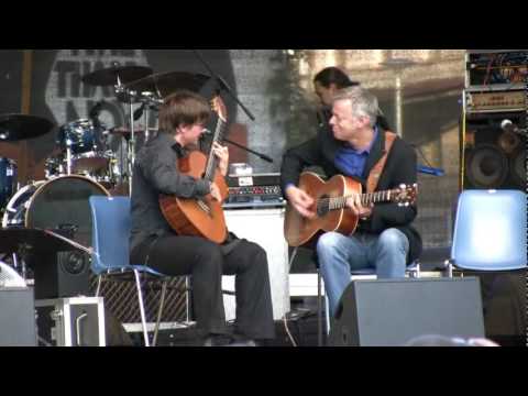 Krzysztof Pełech & Tommy Emmanuel in  Isaac Albéniz's Asturias