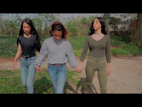 Deniska a Evka - Mamicenko moja uprimna ( cover )