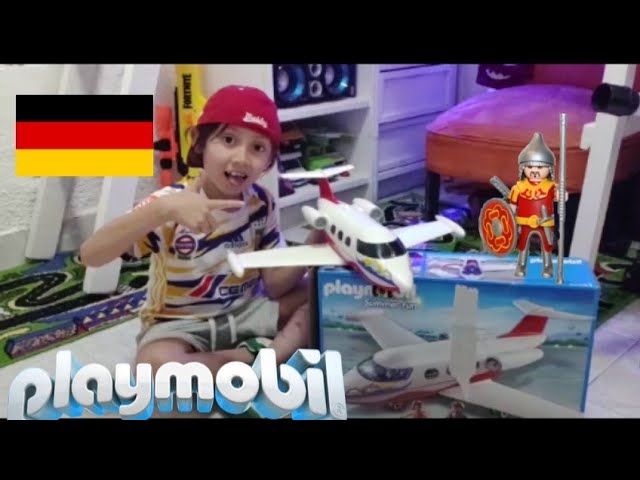 Vídeo relacionado con PLAYMOBIL City Action 71153 Aeropuerto con avión, Incluye avión de Juguete con Techo Desmontable, Juguetes para niños a Partir de 4 años