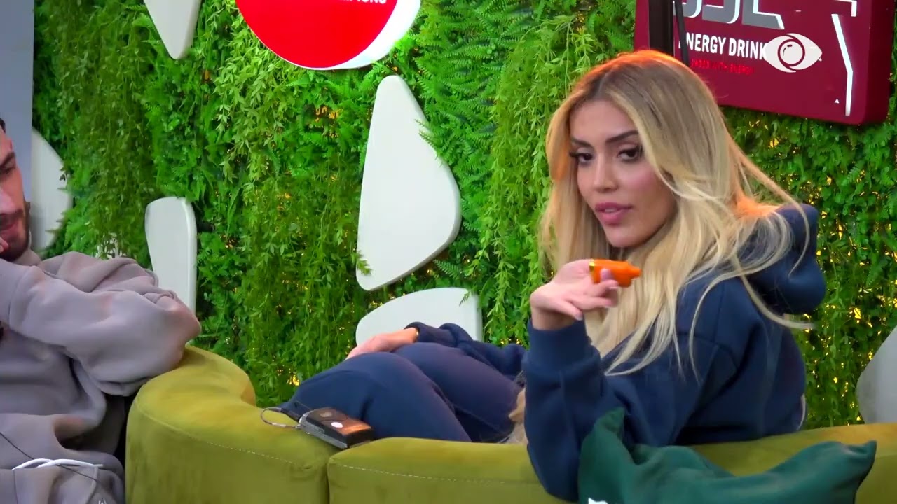 Me një tek veprim ju bëra të lëvizni/ Brikena debaton me banorët në oborr: Ja u zgjua 'Bukuroshja e fjetur'