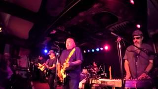 Los Lobos 2015-10-10 &#39;Made To Break Your Heart&#39; (late show)