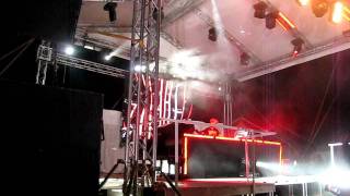 Yuri Kane - Right Back (Craving &amp; Howe Remix)