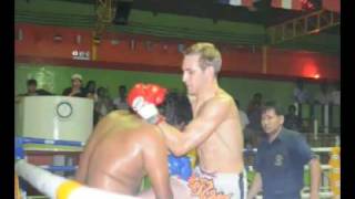 Download Lagu Caden Rezek (millenia MMA) scores 1st round KO on Phi Phi island Thumbnail