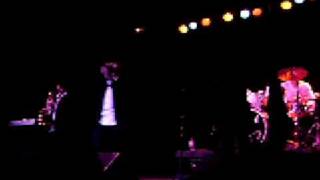 Con Los Ojos Cerrados (EN VIVO) Aliados De La Sierra