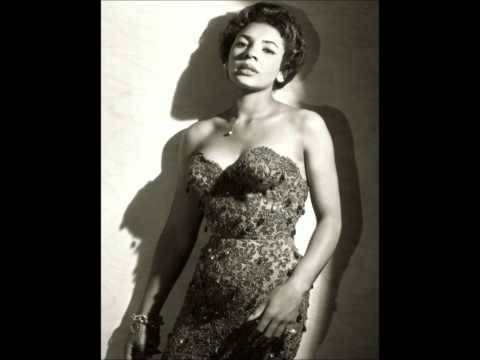 Shirley Bassey  -. Where Do I Begin Love Story