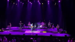 08   Hometown Girl Josh Turner