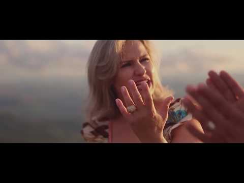 Vívia e Gustavo - Vai Amanhecer l Vídeo Clip Oficial