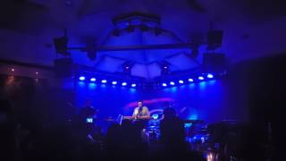 Pag-agos - Up Dharma Down (19 East Live)