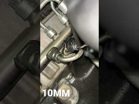 DD15 fuel injector seal Replacement Quick and Easy!!