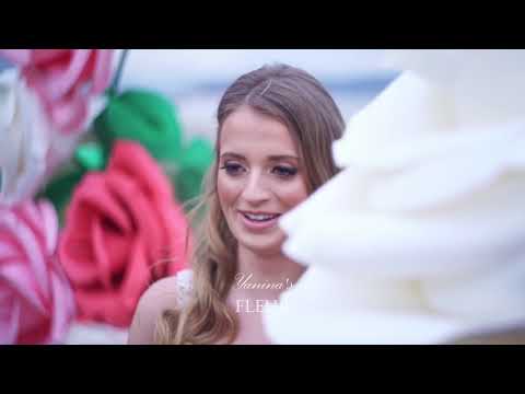 Big flowers decor by Yanina’s Fleur #bigflowersvancouver