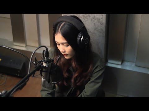 Drive - Melepasmu (Cover) | Julia Choirani