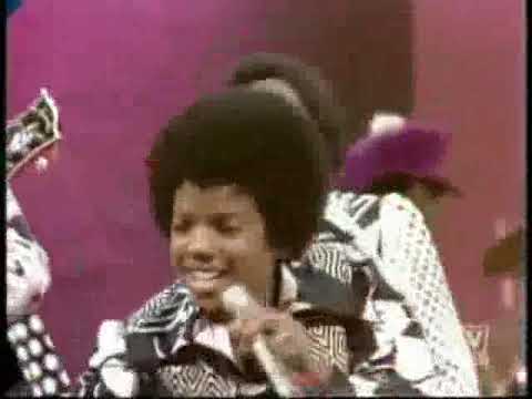  Screenshot from Rockin’ Robin lyrics video by Michael Jackson
