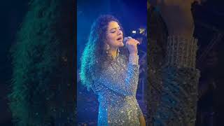 Mithoon&#39;s Wife Palak Sing Tum Hi Ho #shorts #viral #tumhiho #palmit #palak #mithoon #concert #live