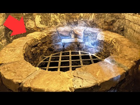 How The Little Ease Torture Dungeon Worked