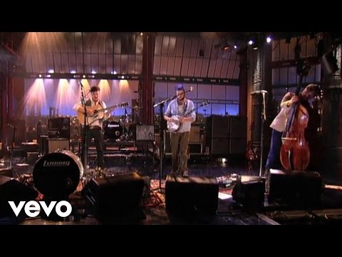 Mumford & Sons - Roll Away Your Stone (Live On Letterman)