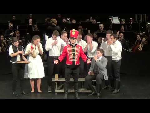 Háry János I. felvonás