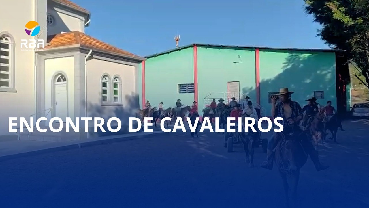 Grupos de cavaleiros que foram a Aparecida se reúnem em Vitor Meireles 