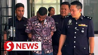 Download lagu Kecelakaan bus Genting: Sopir mengajukan banding atas tuduhan mengemudi secara berbahaya dan tidak memiliki SIM yang sah. mp3