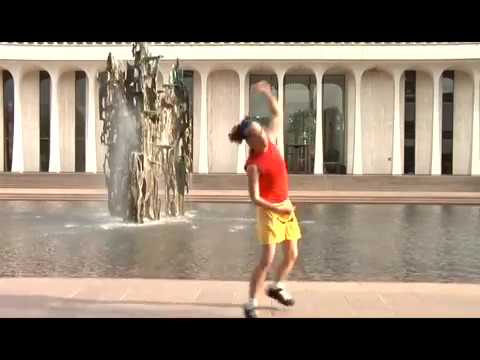 Minus The Bear - Throwin' Shapes (Music Video)