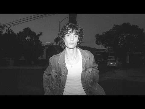 late night drive with sombr | undressed, back to friends, and more