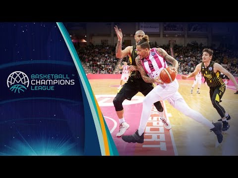 Justin Gamble spins and slams in style!