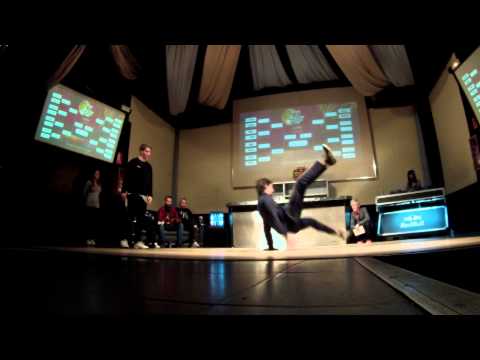 Arturo vs. Chino | Top 32 | RedBull BC ONE CITY CYPHER MADRID