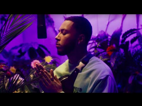 Yizzy - Flowers (Official Video)