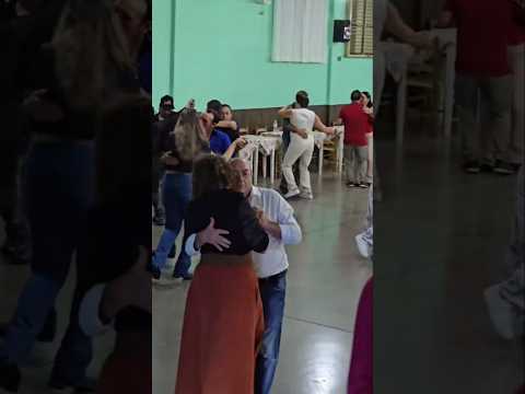 nos idosos de Coronel Vivida no Paraná.Brasil #shotrs #baile #dancarinos #dança