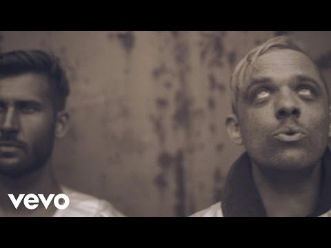 Everything Everything - Spring / Sun / Winter / Dread (Official Video)
