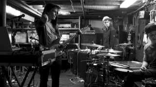 The Silent Scene - Collecting Hearts (Official Music Video)