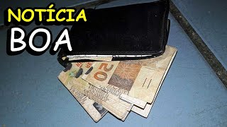 Sonhar Com Dinheiro na Carteira de Outra Pessoa ou sua carteira