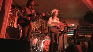 GospelbeacH - Hangin' On