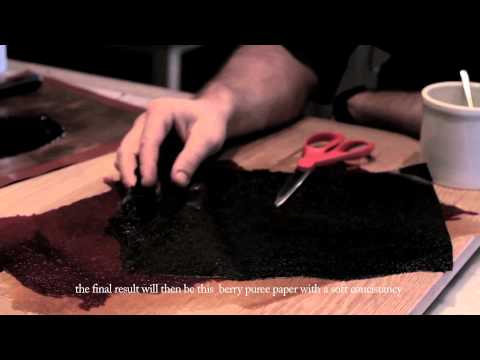 KAISE Purée dried in oven by Mathias Dahlgren