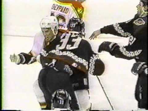 Paul Laus vs Jim McKenzie