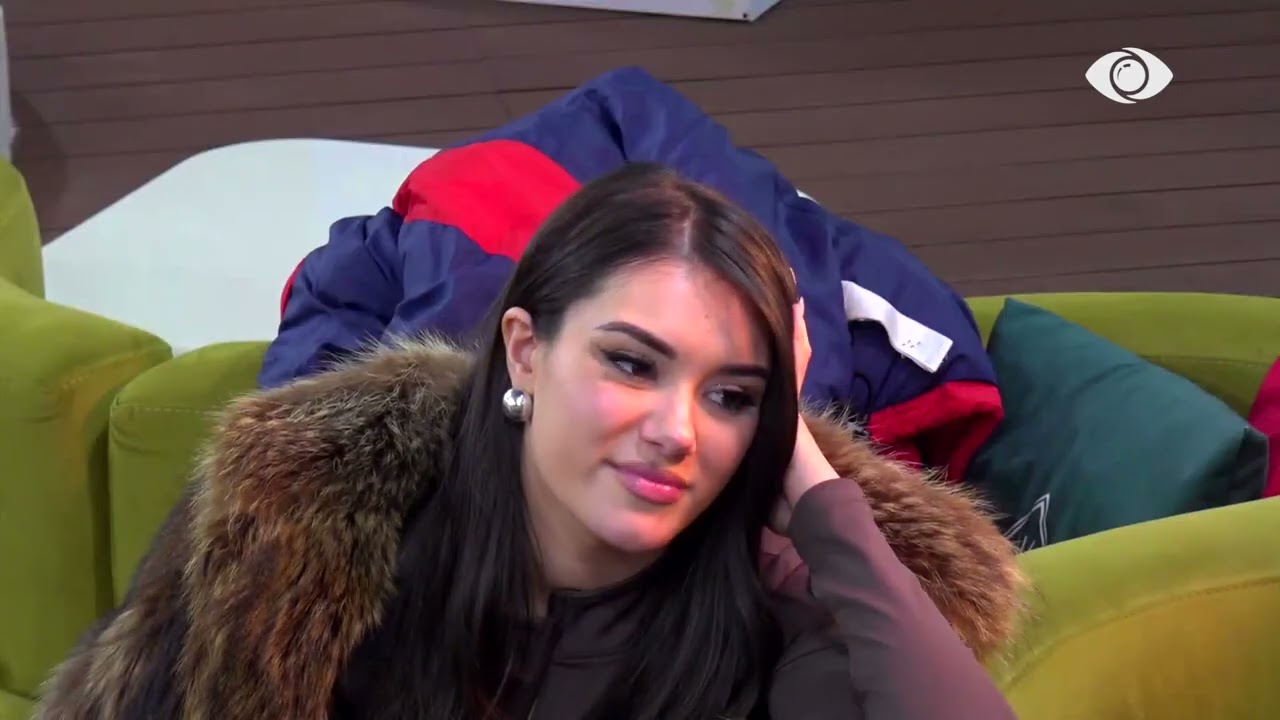 Greta i sqaron Mateos situatën e Brikenës me grupin e Mirit: Ruaj qetësinë, ata manipulojnë situatën