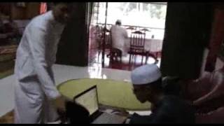preview picture of video 'Pagi Raya Aidil-Fitri 2010 di rumah Wak Yatim'