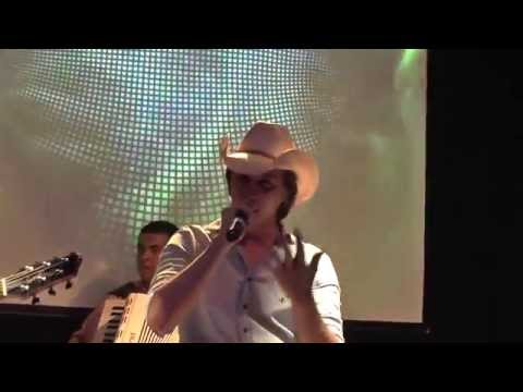 Lorenzo e Luan ao vivo - pout pourri de pagodes de viola