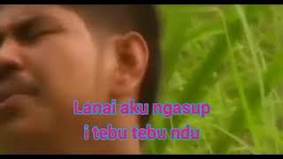 Download lagu Bagi layang layang karaoke mp3 Download lagu Bagi layang layang karaoke mp3