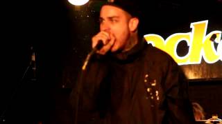 EMMURE "Solar Flare Homicide" @ Live at Rock &amp; Guitarras - Santiago, Chile - 2013