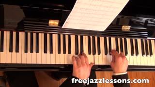 Jazz Piano Lesson -  Here's That Rainy Day Reharmonized