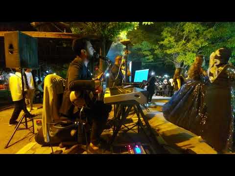 Burak Karahan - Düğünden Canlı  Halaylar