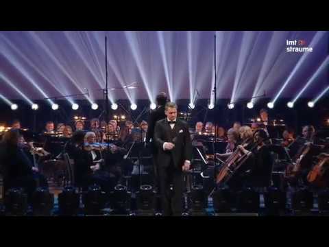 Jānis Apeinis "Tik un tā" ("Nāk rudens apgleznot Latviju...")