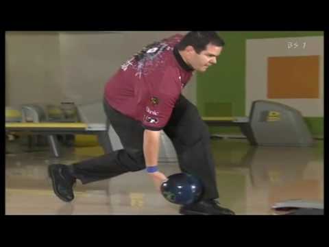 Wes Malott's swing and release viewed from the side