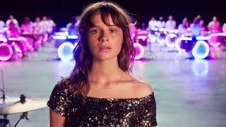 Gabrielle Aplin - Sweet Nothing (Official Video)