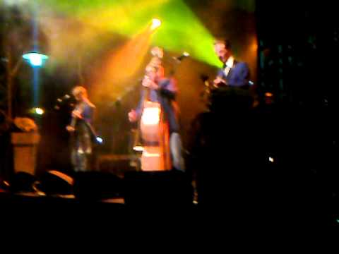 Scoogie Bros - Jytinää Brightonis (live in Kankaanpää)