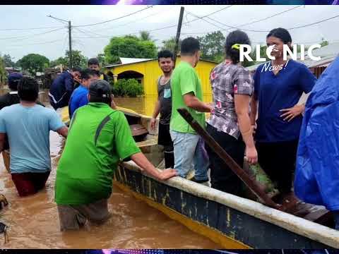 EL TORTUGUERO: ATIENDEN A FAMILIAS TRAS DESBORDE DEL RÍO KURINWUAS