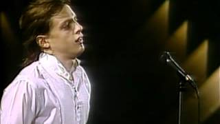 Festival de Viña 1986, Luís Miguel, No me puedes dejar asi