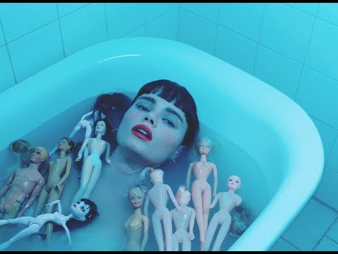 Winona Oak - Don't Save Me (Official Visual)