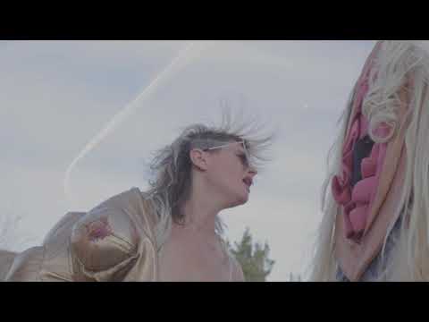 Videoclip de Dumb Fuck — Peaches